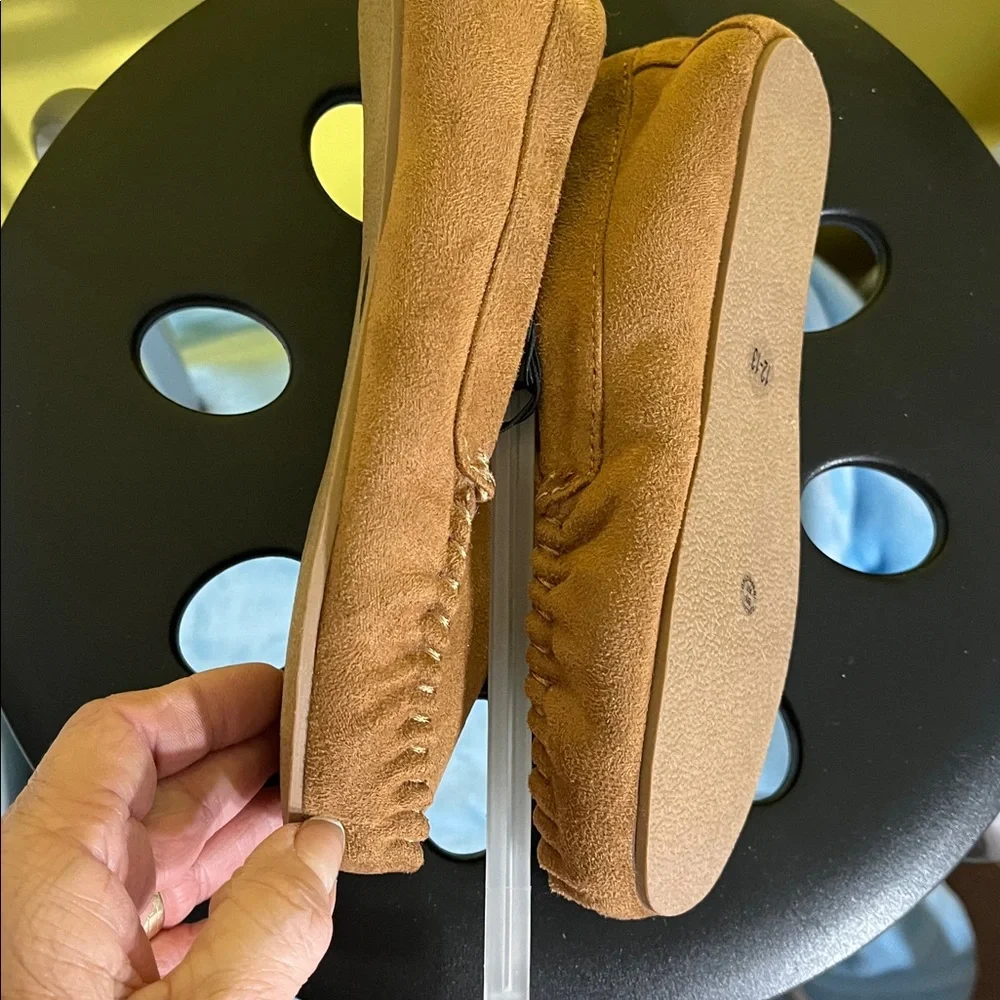 Thereabouts Faux Suede Moccasin Slippers – Kids 12/13 – NWT